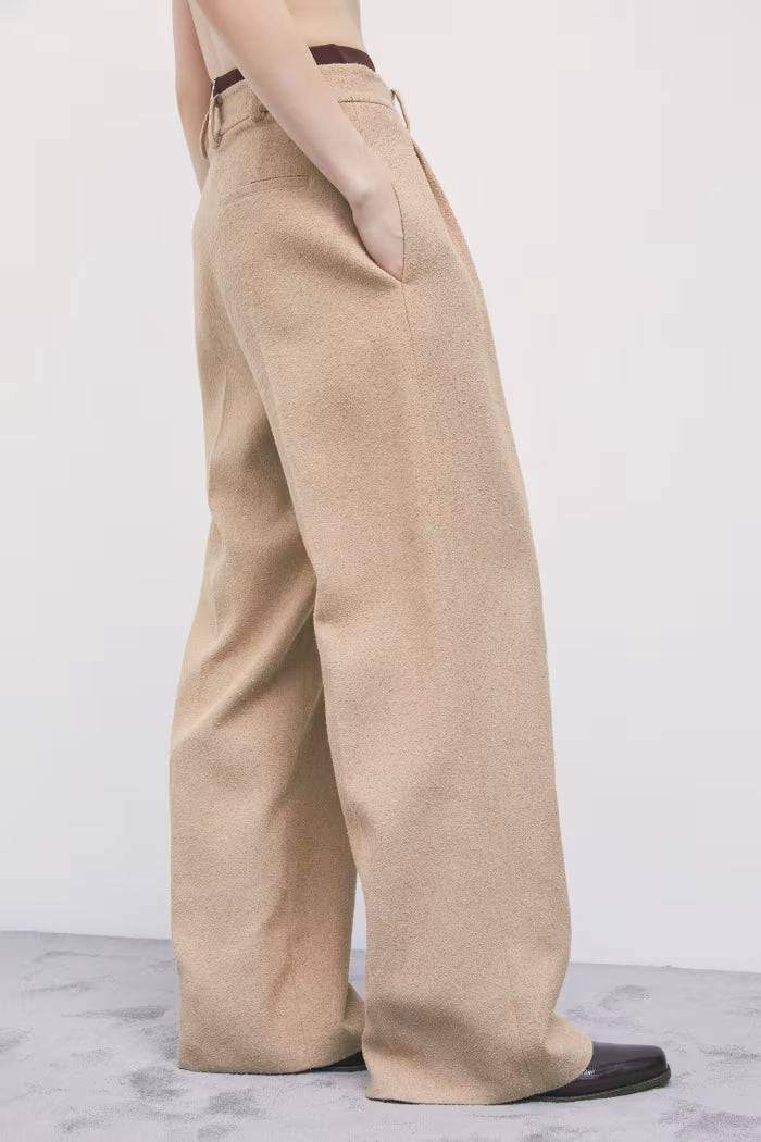 PANTALONI IN MICROBOUCLÈ CON PINCES PATRIZIA PEP