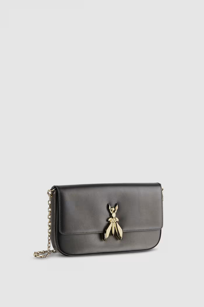 Borsa Fly in pelle con catena Patrizia Pepe