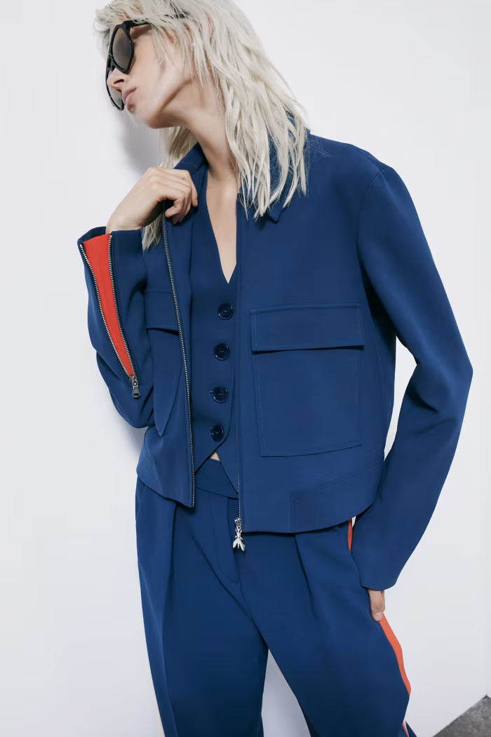 Tauiileur Patrizia Pepe in twill