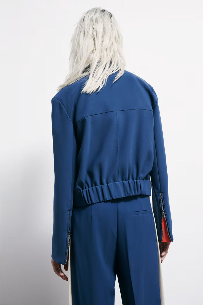 Tauiileur Patrizia Pepe in twill