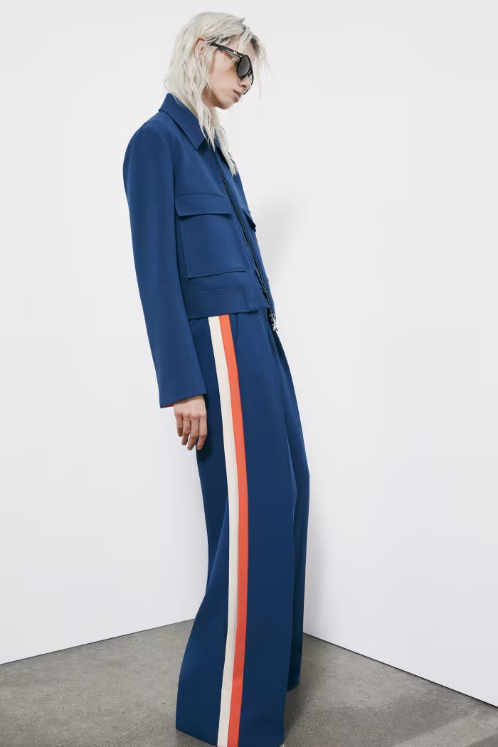 Tauiileur Patrizia Pepe in twill