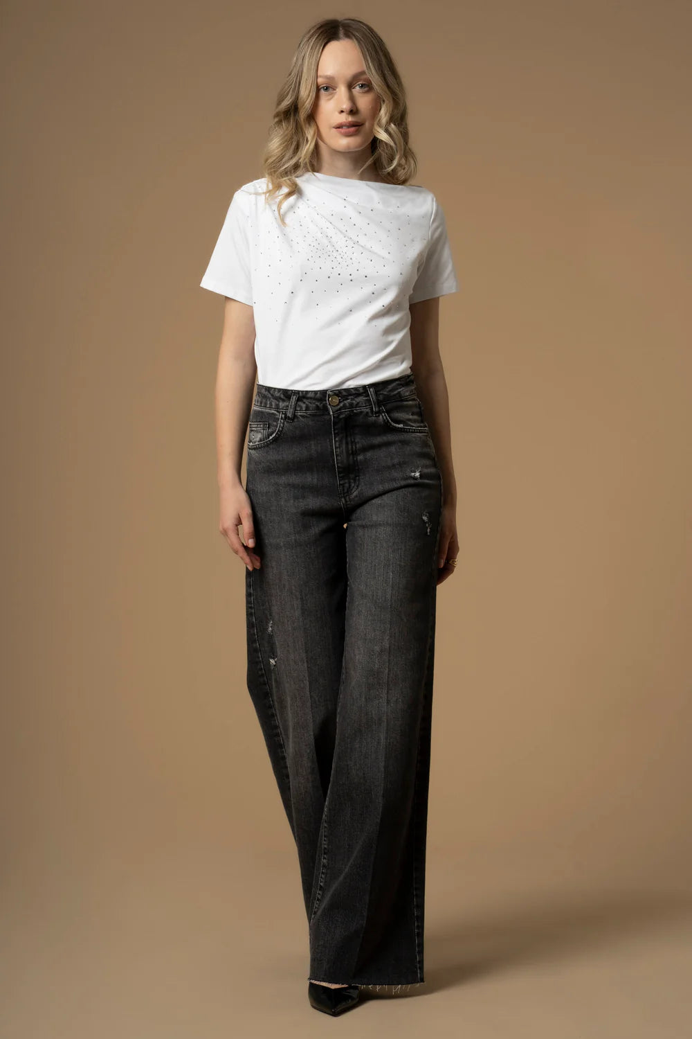Pantaloni in denim con dettagli distressed Kocca